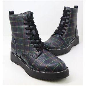 Madden Girl Kurrt Combat Boot